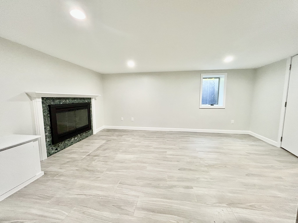 21 Olsen Road, Unit 1 Peabody, MA 01960 - Photo 14 of 14 Gallery Image 14