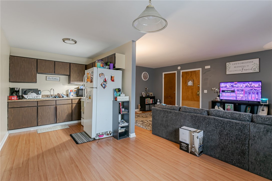 224 West Maple Avenue East Rochester, NY 14445 - Photo 11 of 38