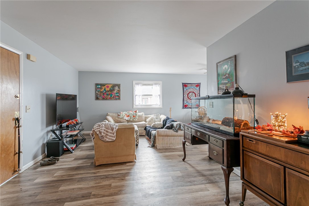 224 West Maple Avenue East Rochester, NY 14445 - Photo 17 of 38