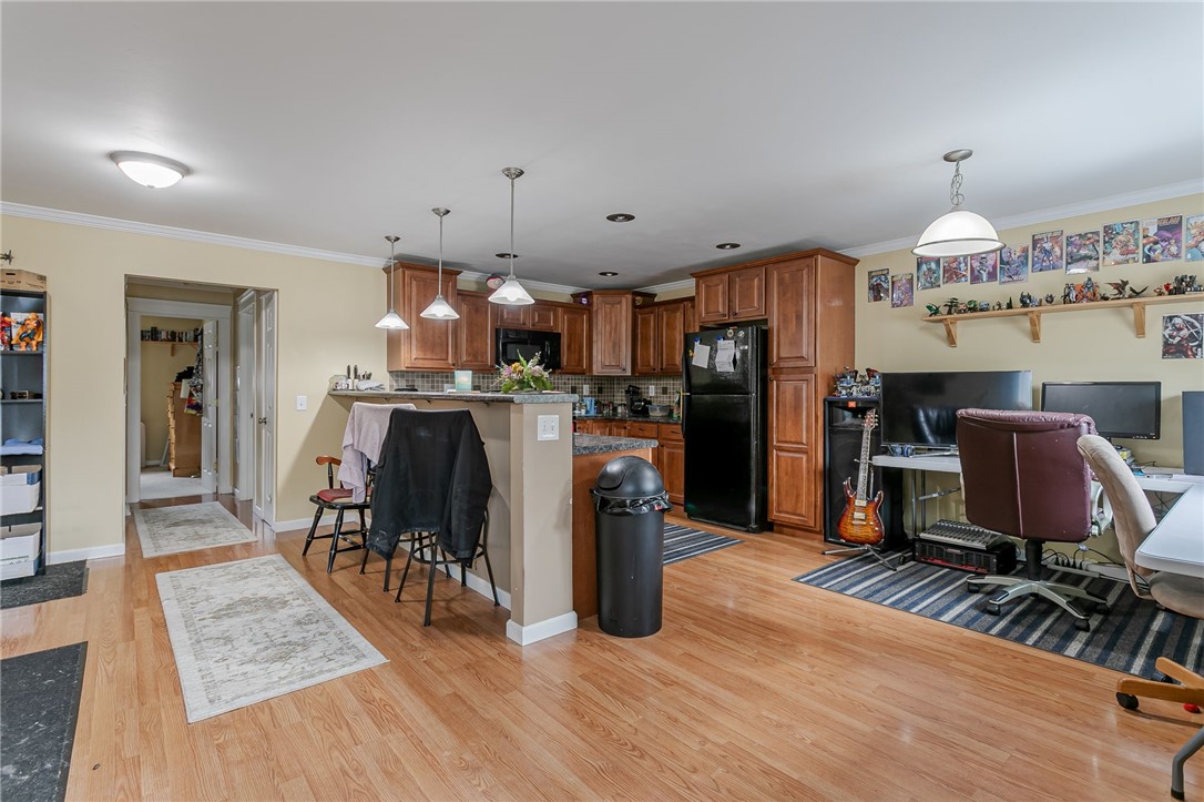 224 West Maple Avenue East Rochester, NY 14445 - Photo 4 of 38