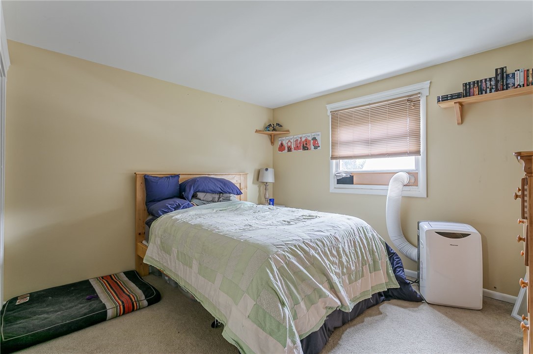 224 West Maple Avenue East Rochester, NY 14445 - Photo 8 of 38