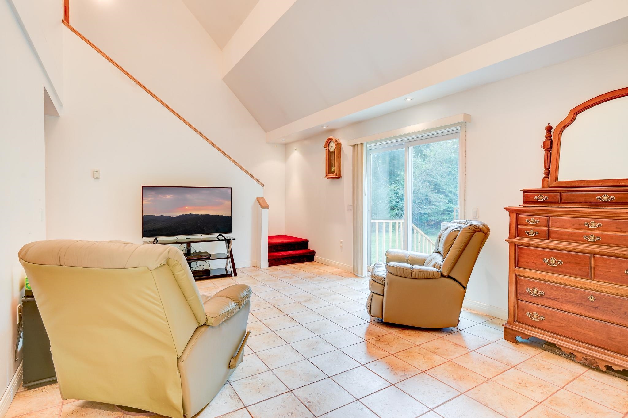72 Cove Road Center Conway, NH 03813 - Photo 3 of 40