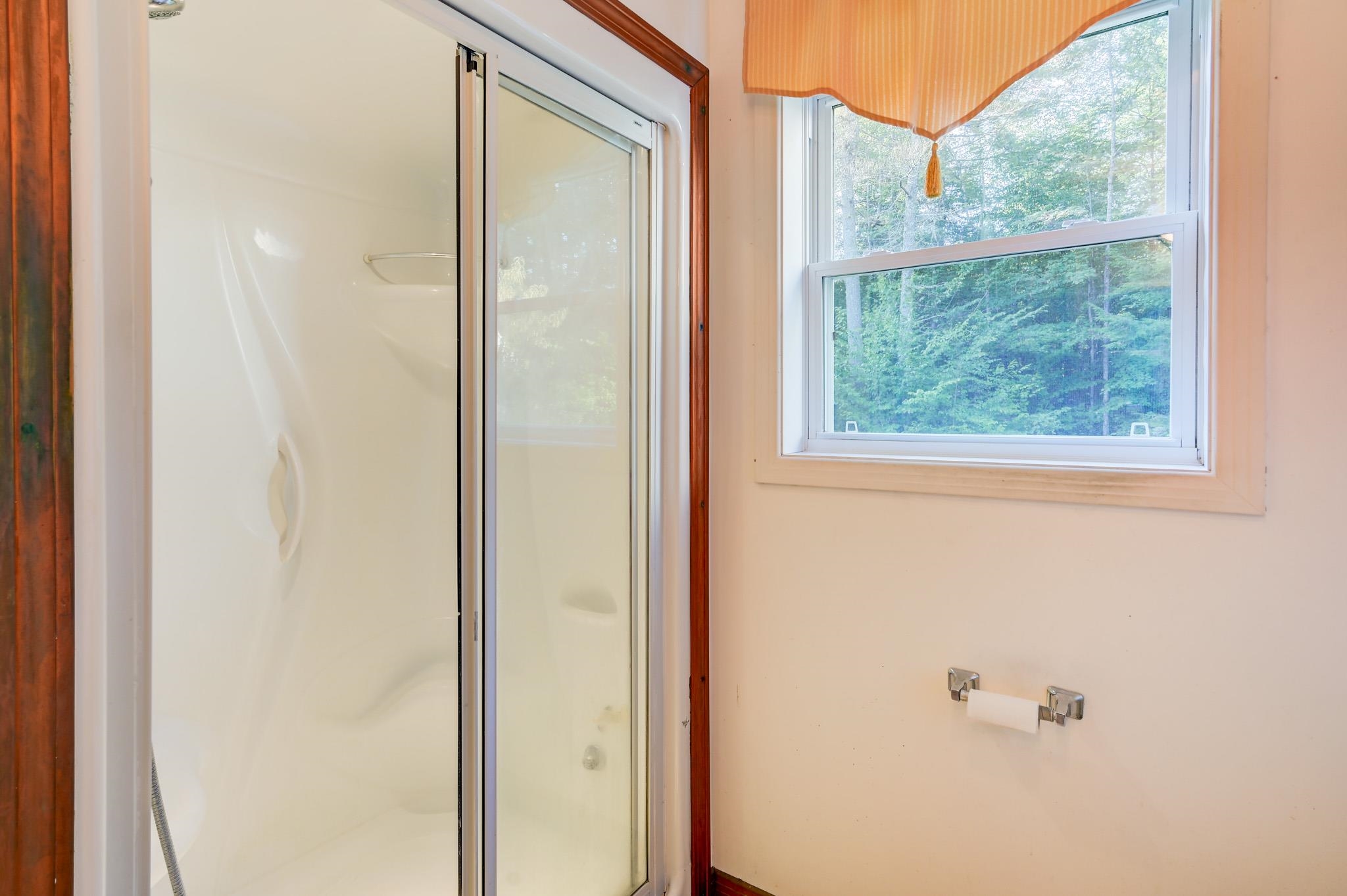 72 Cove Road Center Conway, NH 03813 - Photo 8 of 40