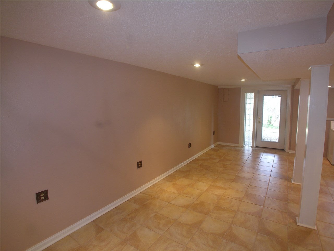 6160 Birkewood Road Huntington, WV 25705 - Photo 13 of 32 Gallery Image 13