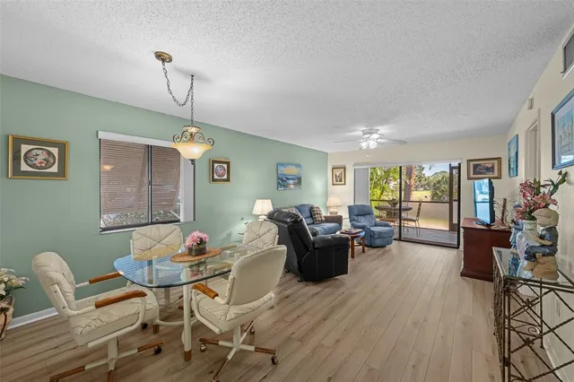 $239,000 | 5290 Willow Links, Unit 57, Sarasota, FL 34235