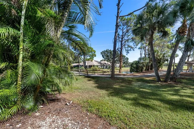 $239,000 | 5290 Willow Links, Unit 57, Sarasota, FL 34235