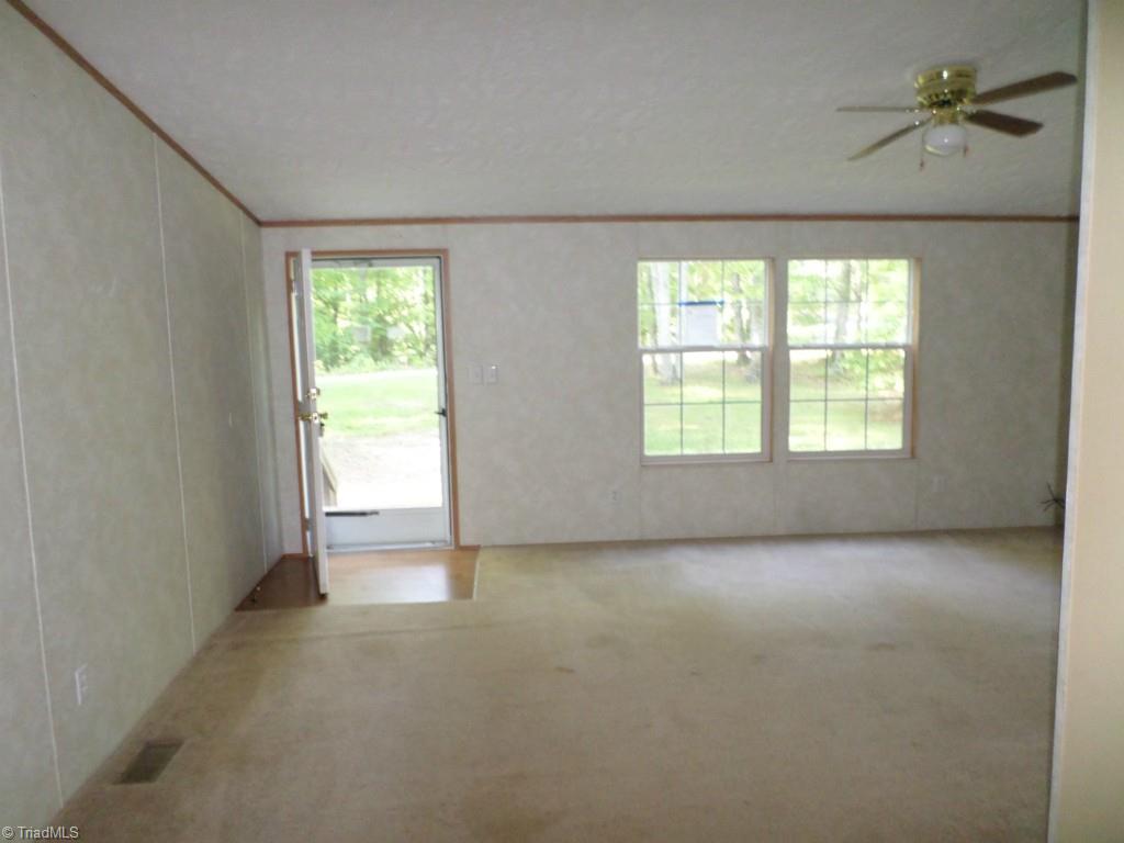 616 Palmer Road Lowgap, NC 27024 - Photo 2 of 13 Gallery Image 2