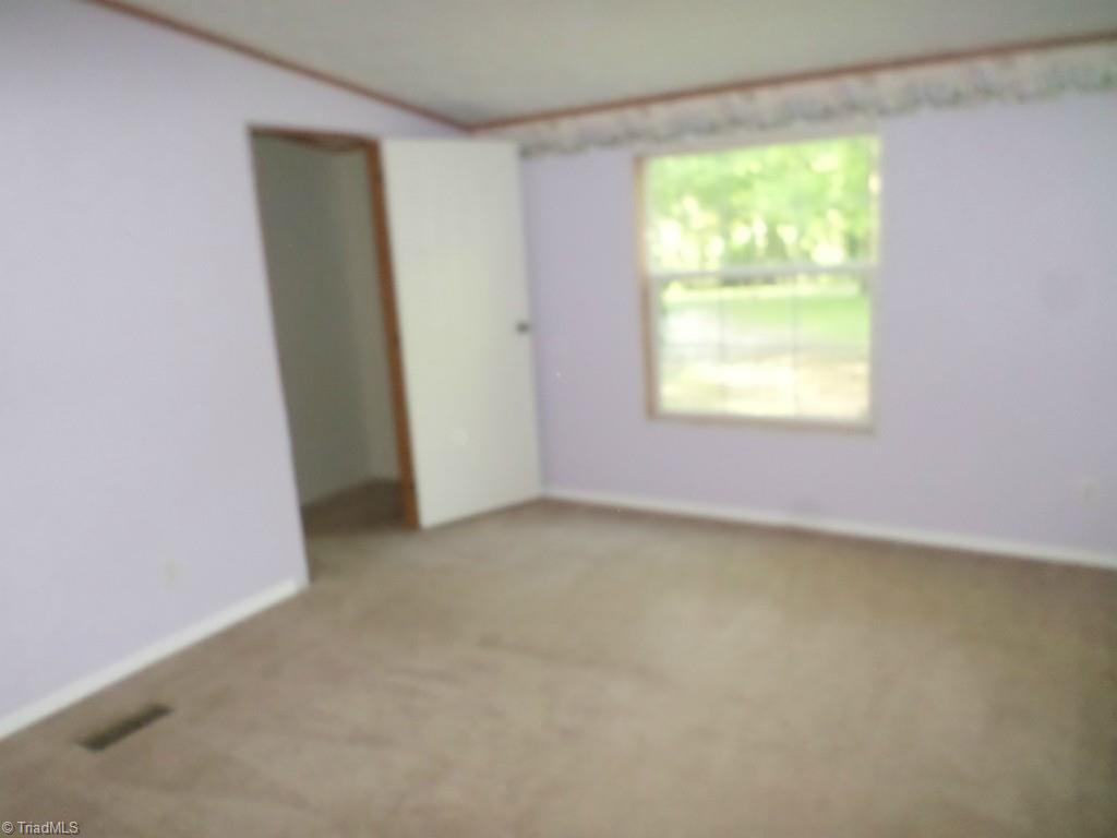616 Palmer Road Lowgap, NC 27024 - Photo 5 of 13 Gallery Image 5