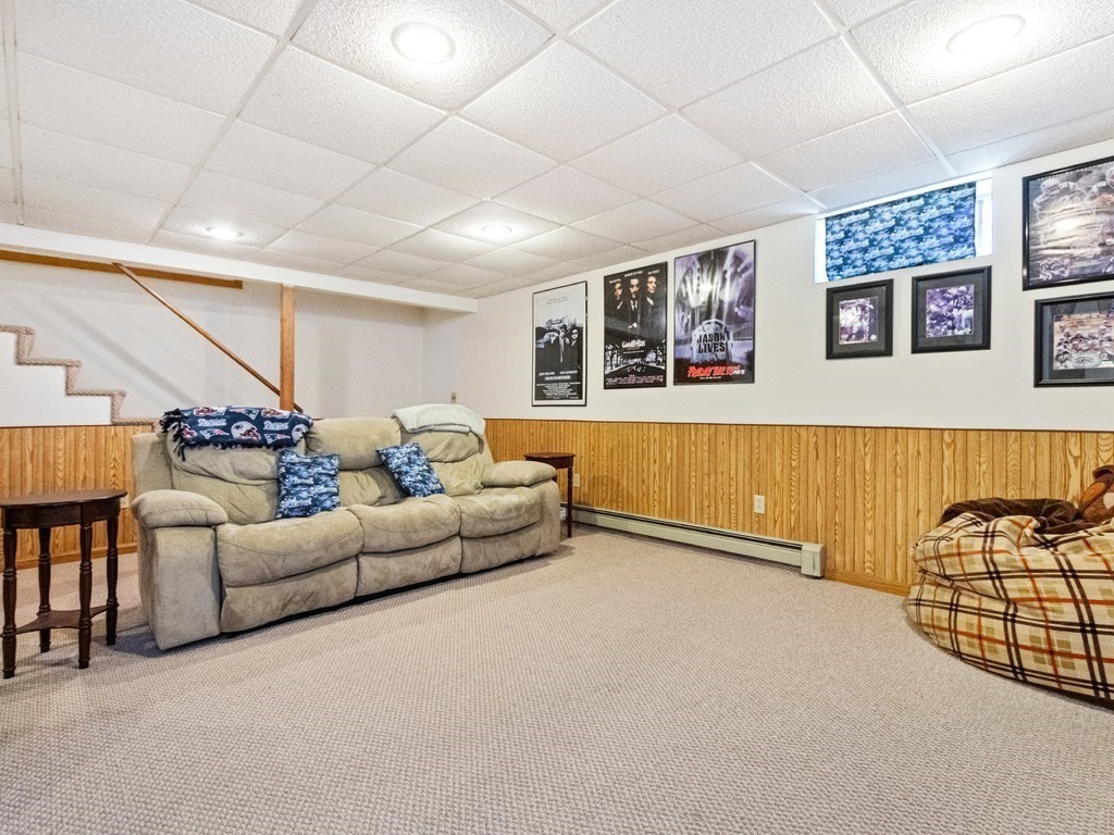 17 Central Street, Unit 2 Waltham, MA 02453 - Photo 30 of 39 a living room with furniture