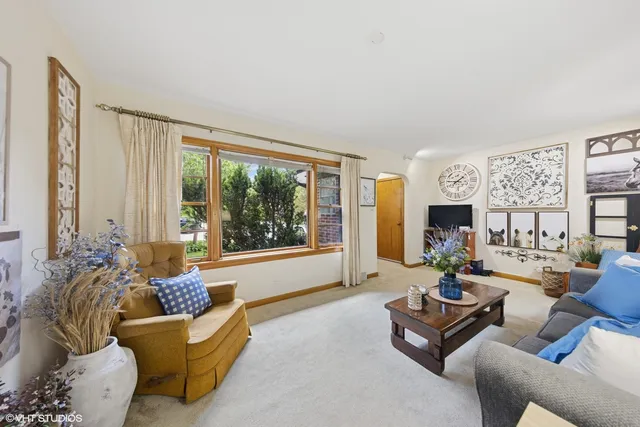 $449,999 | 308 Sheldon Avenue, Downers Grove, IL 60515