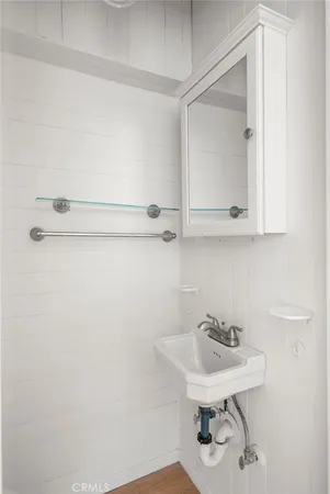$6,500 | 170 McAulay Place, Laguna Beach, CA 92651