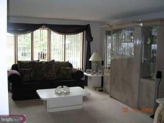 11706 Colman Road Philadelphia, PA 19154 - Photo 2 of 6 Gallery Image 2