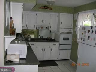 11706 Colman Road Philadelphia, PA 19154 - Photo 4 of 6 Gallery Image 4