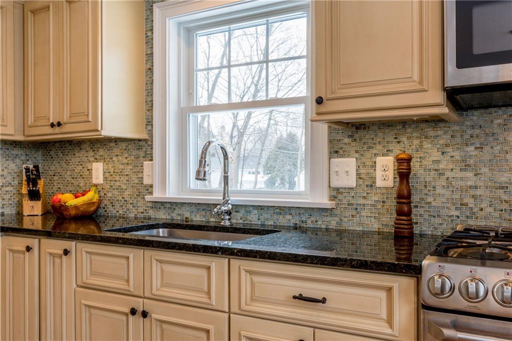 102 Edwards Street Portland, ME 04102 - Photo 7 of 35 Photo