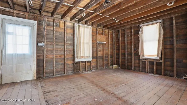 $200,000 | 2374 Paradise Trail, East Stroudsburg, PA 18301