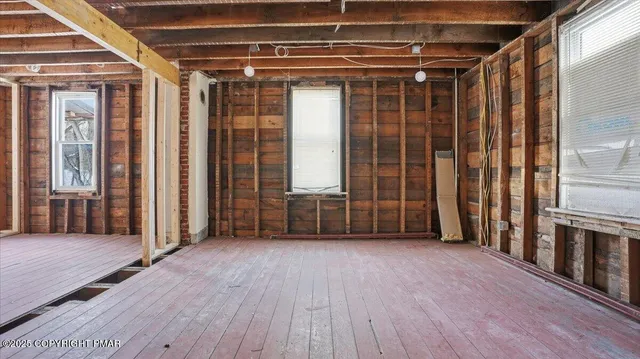 $200,000 | 2374 Paradise Trail, East Stroudsburg, PA 18301