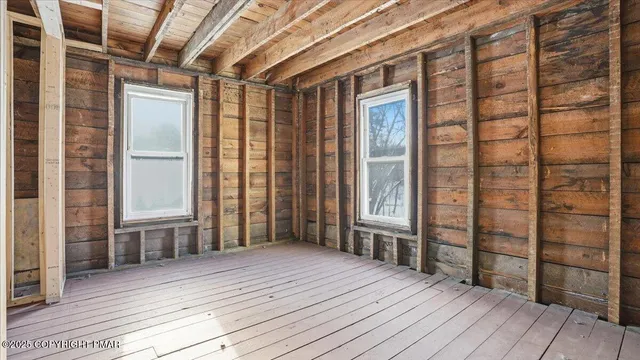 $200,000 | 2374 Paradise Trail, East Stroudsburg, PA 18301