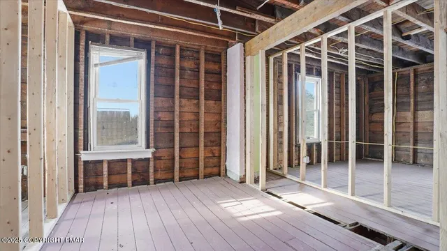 $200,000 | 2374 Paradise Trail, East Stroudsburg, PA 18301