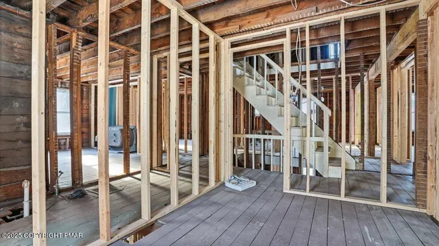 $200,000 | 2374 Paradise Trail, East Stroudsburg, PA 18301