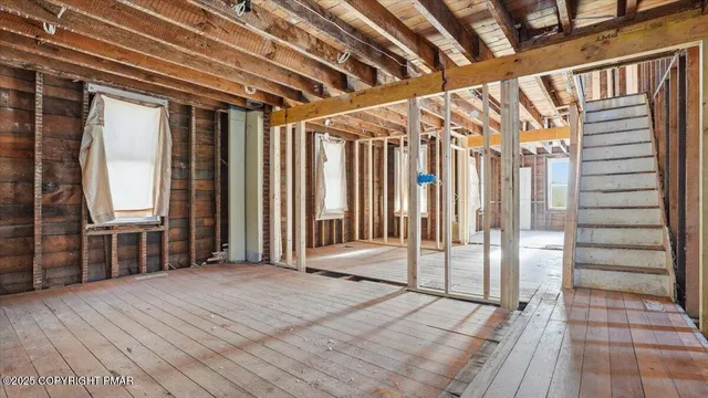 $200,000 | 2374 Paradise Trail, East Stroudsburg, PA 18301