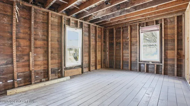 $200,000 | 2374 Paradise Trail, East Stroudsburg, PA 18301