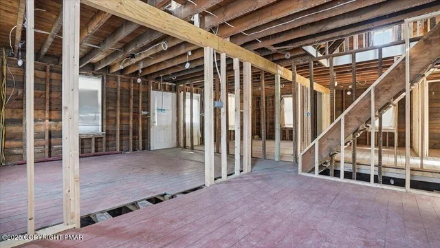 $200,000 | 2374 Paradise Trail, East Stroudsburg, PA 18301