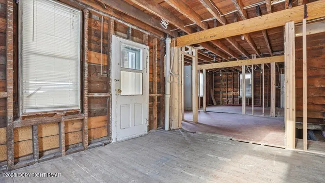 $200,000 | 2374 Paradise Trail, East Stroudsburg, PA 18301