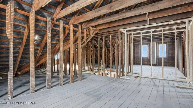 $200,000 | 2374 Paradise Trail, East Stroudsburg, PA 18301