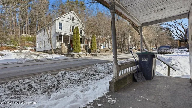 $200,000 | 2374 Paradise Trail, East Stroudsburg, PA 18301