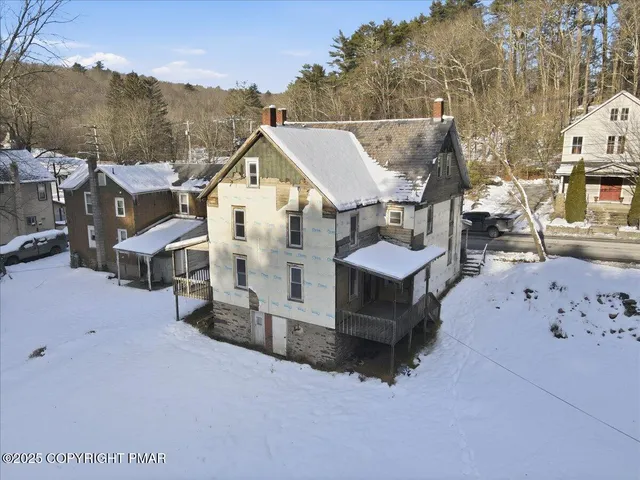 $200,000 | 2374 Paradise Trail, East Stroudsburg, PA 18301