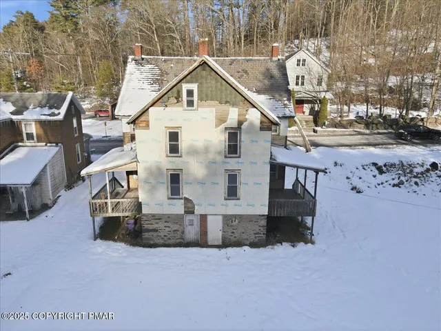 $200,000 | 2374 Paradise Trail, East Stroudsburg, PA 18301