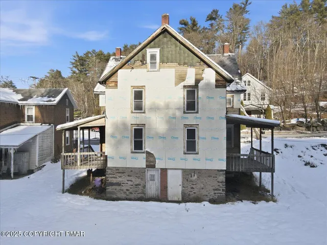 $200,000 | 2374 Paradise Trail, East Stroudsburg, PA 18301