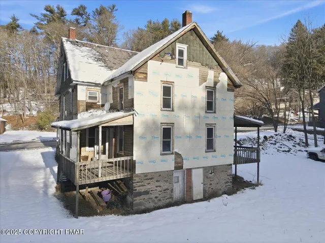 $200,000 | 2374 Paradise Trail, East Stroudsburg, PA 18301