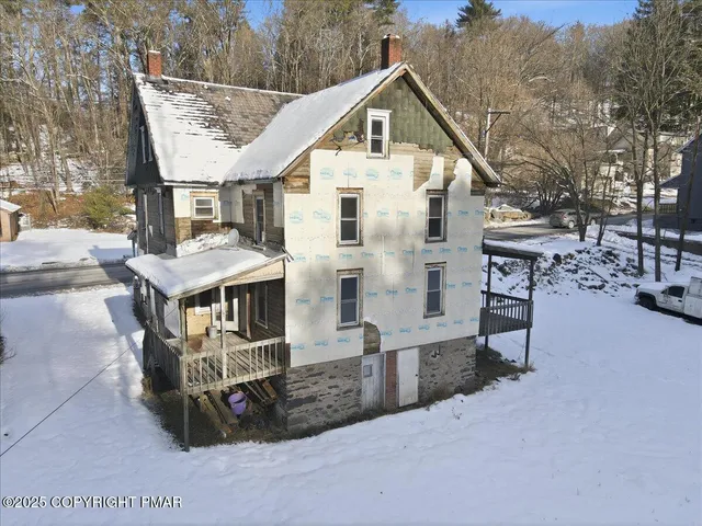 $200,000 | 2374 Paradise Trail, East Stroudsburg, PA 18301