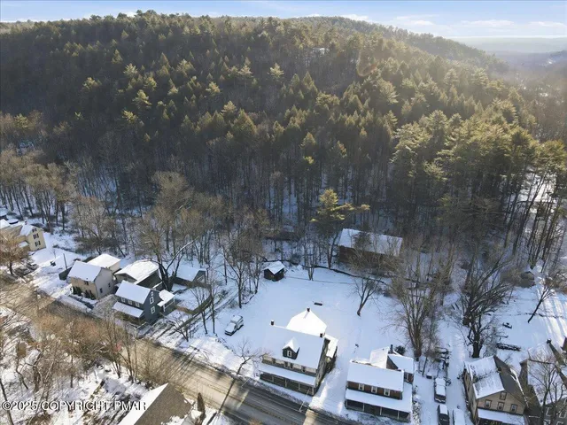 $200,000 | 2374 Paradise Trail, East Stroudsburg, PA 18301