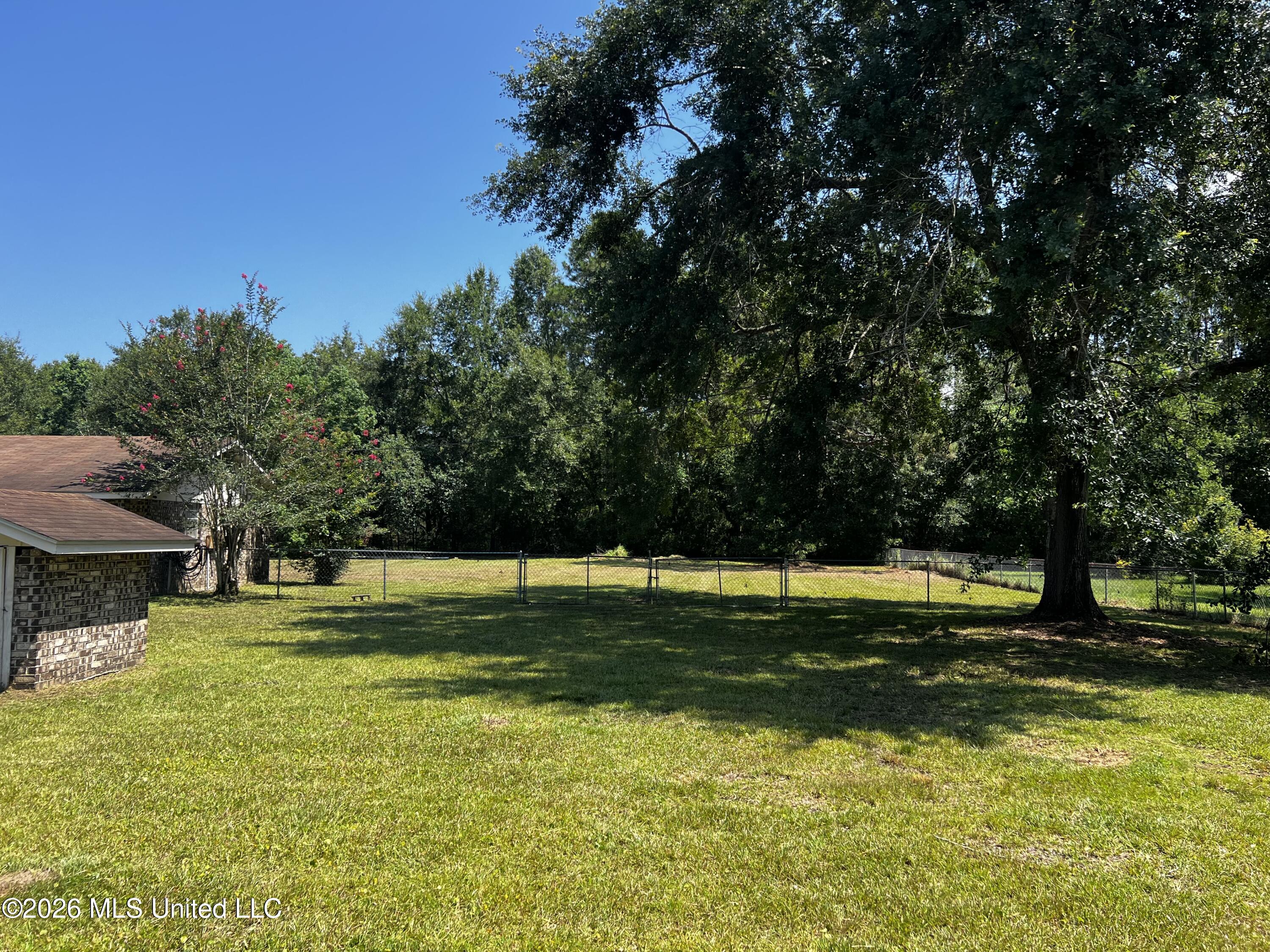 6301 Cleo Drive Moss Point, MS 39562 - Photo 7 of 42 IMG_2860
