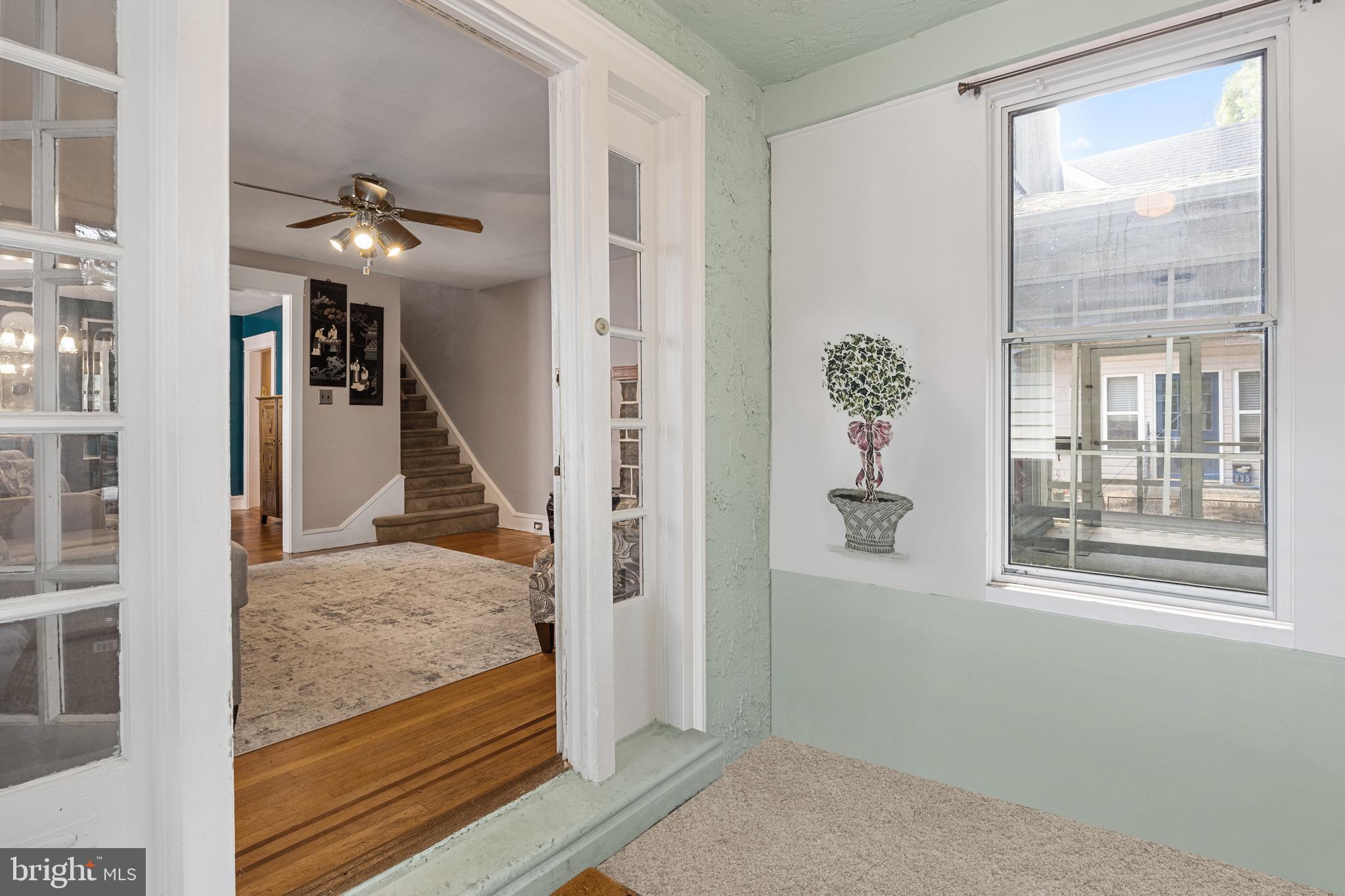 231 Ballymore Road Springfield, PA 19064 - Photo 3 of 30