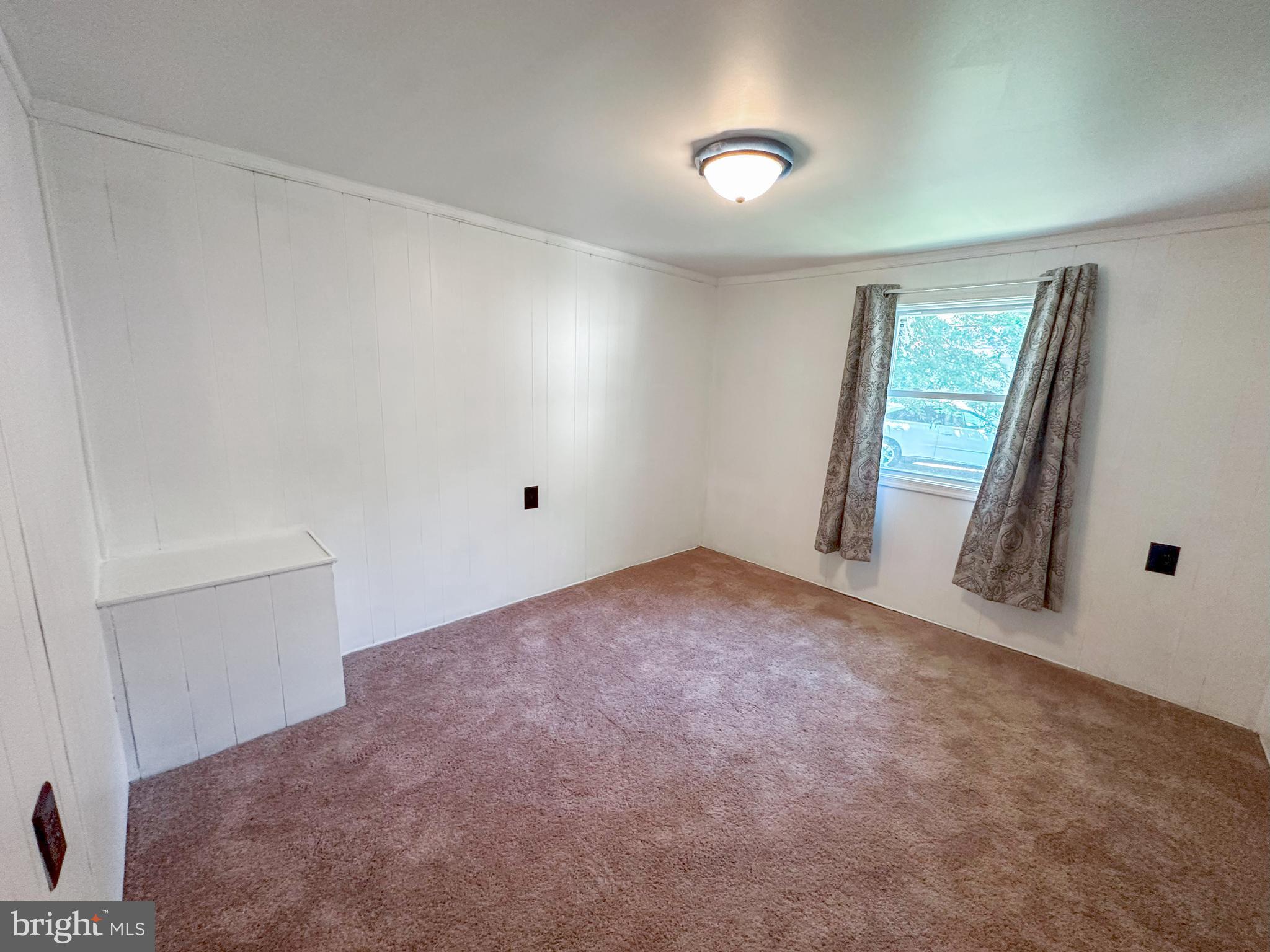 31743 Siham Road Lewes, DE 19958 - Photo 12 of 12 an empty room with windows