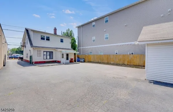 $750,000 | 106 Broughton Avenue, Bloomfield, NJ 07003