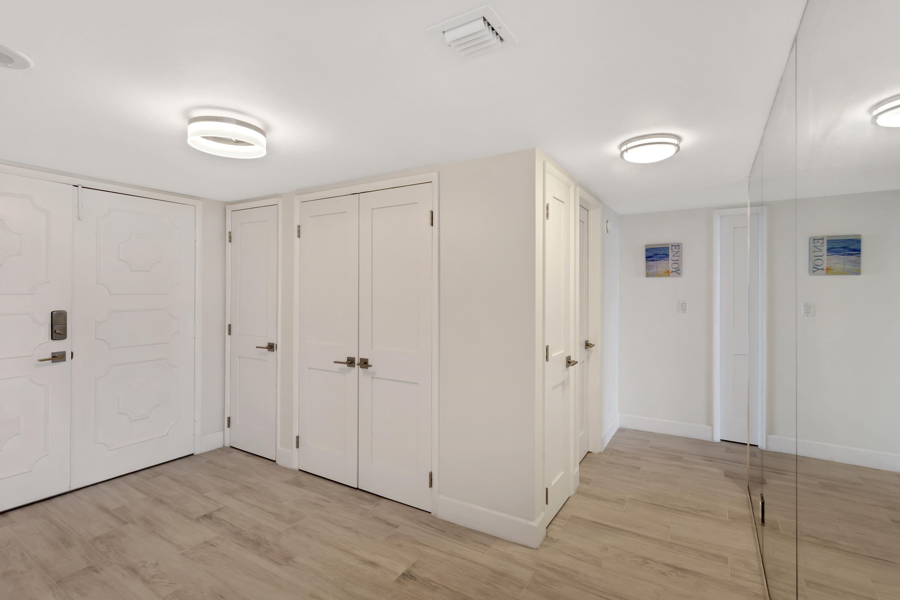 3000 South Ocean Boulevard, Unit 5020 Boca Raton, FL 33432 - Photo 8 of 18 Entry