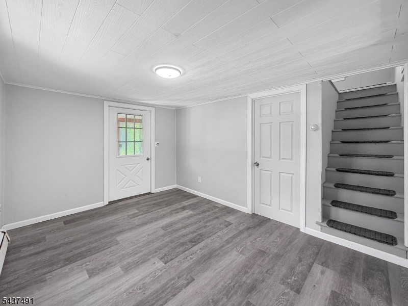 196 Rockport Road Port Murray, NJ 07865 - Photo 11 of 38