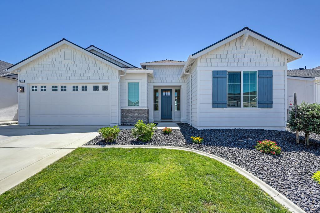 5033 Misty Ridge Drive Roseville, CA 95747 - Photo 1 of 37