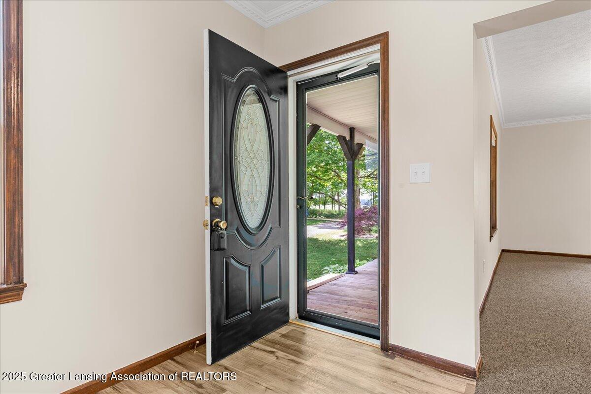 9840 West Herbison Road Eagle, MI 48822 - Photo 8 of 60 13-Media Jett - 09