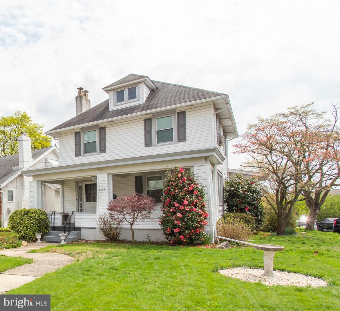 324 Nicholson Road Ridley Park, PA 19078 - Photo 4 of 34