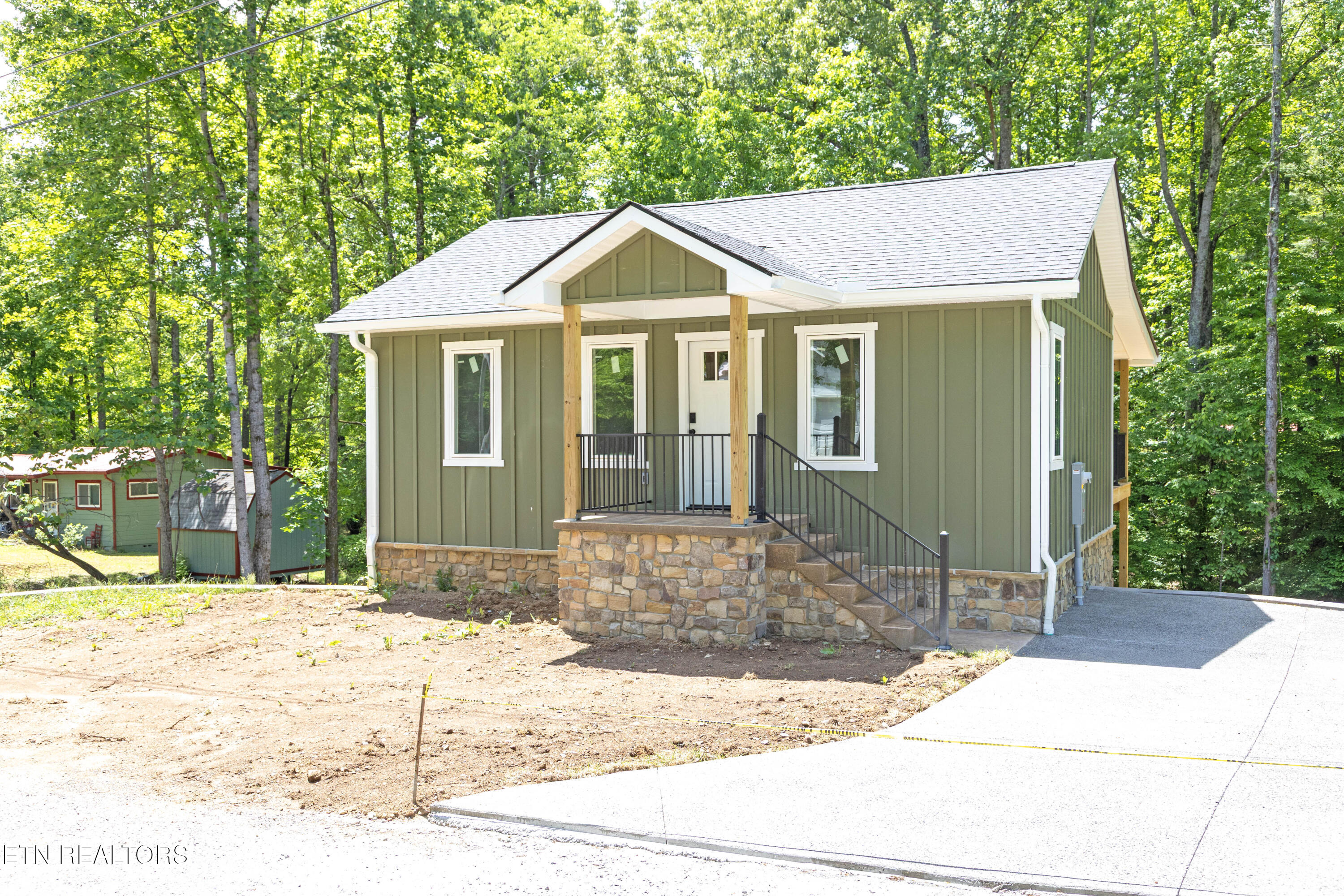 New Construction in Apollo Shores