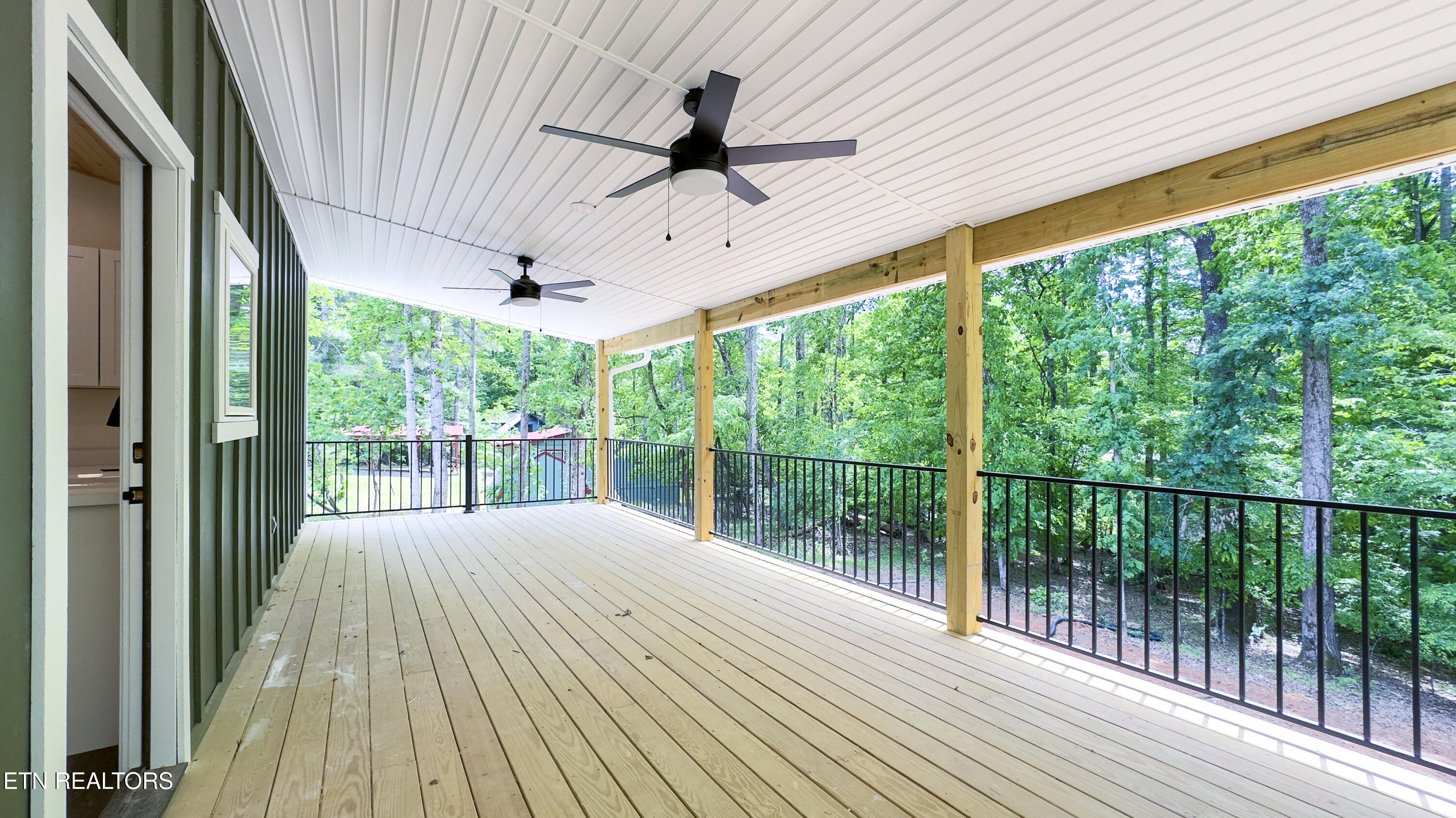 144 Caron Drive Spring City, TN 37381 - Photo 15 of 24 41