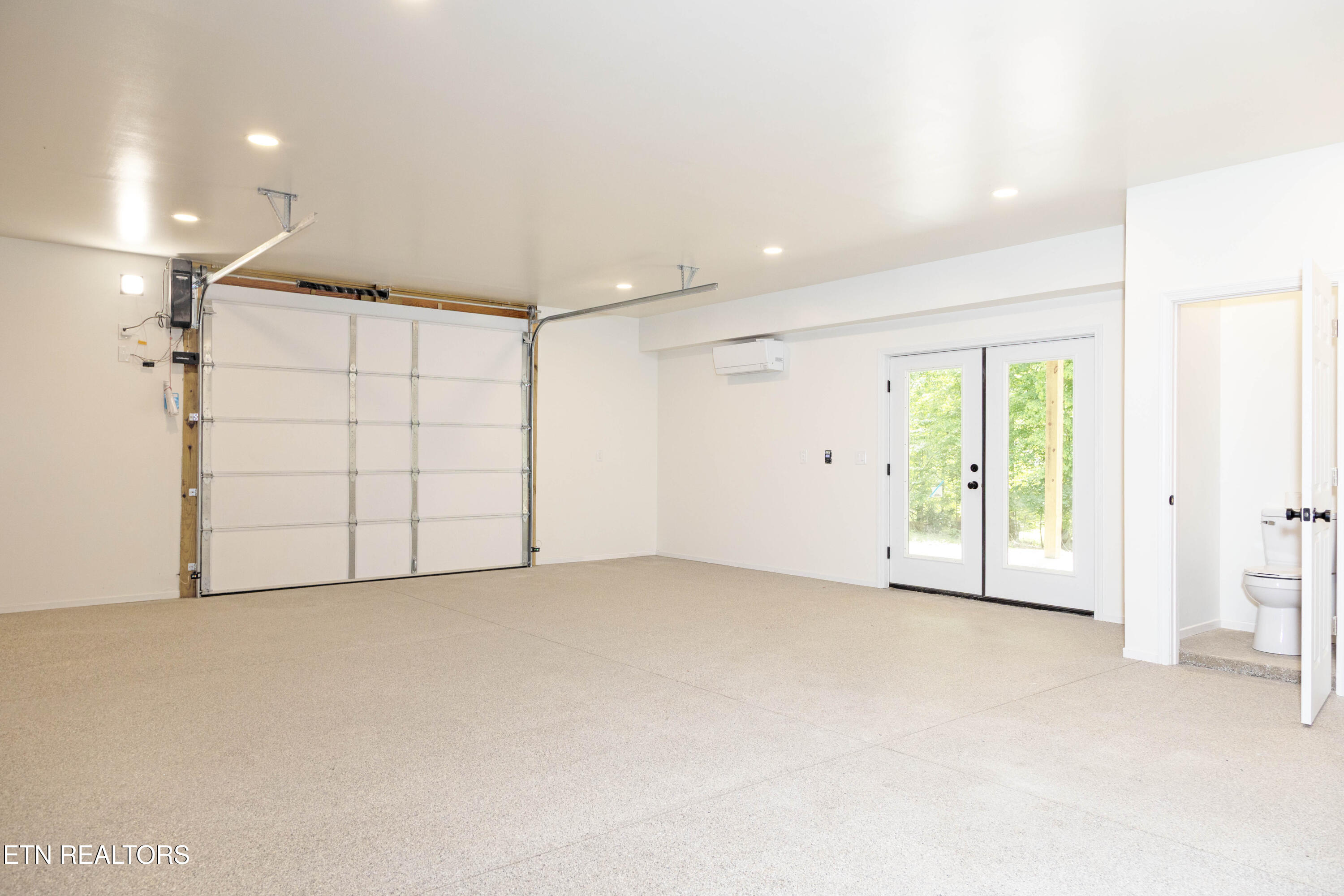 144 Caron Drive Spring City, TN 37381 - Photo 17 of 24 30