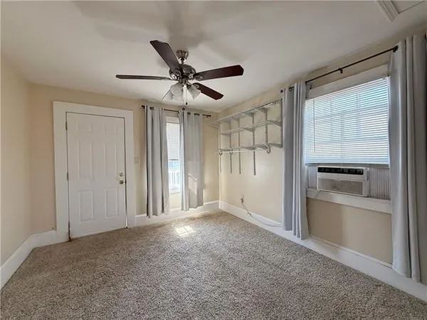 $1,400 | 209 North Johnson Street, New Orleans, LA 70112