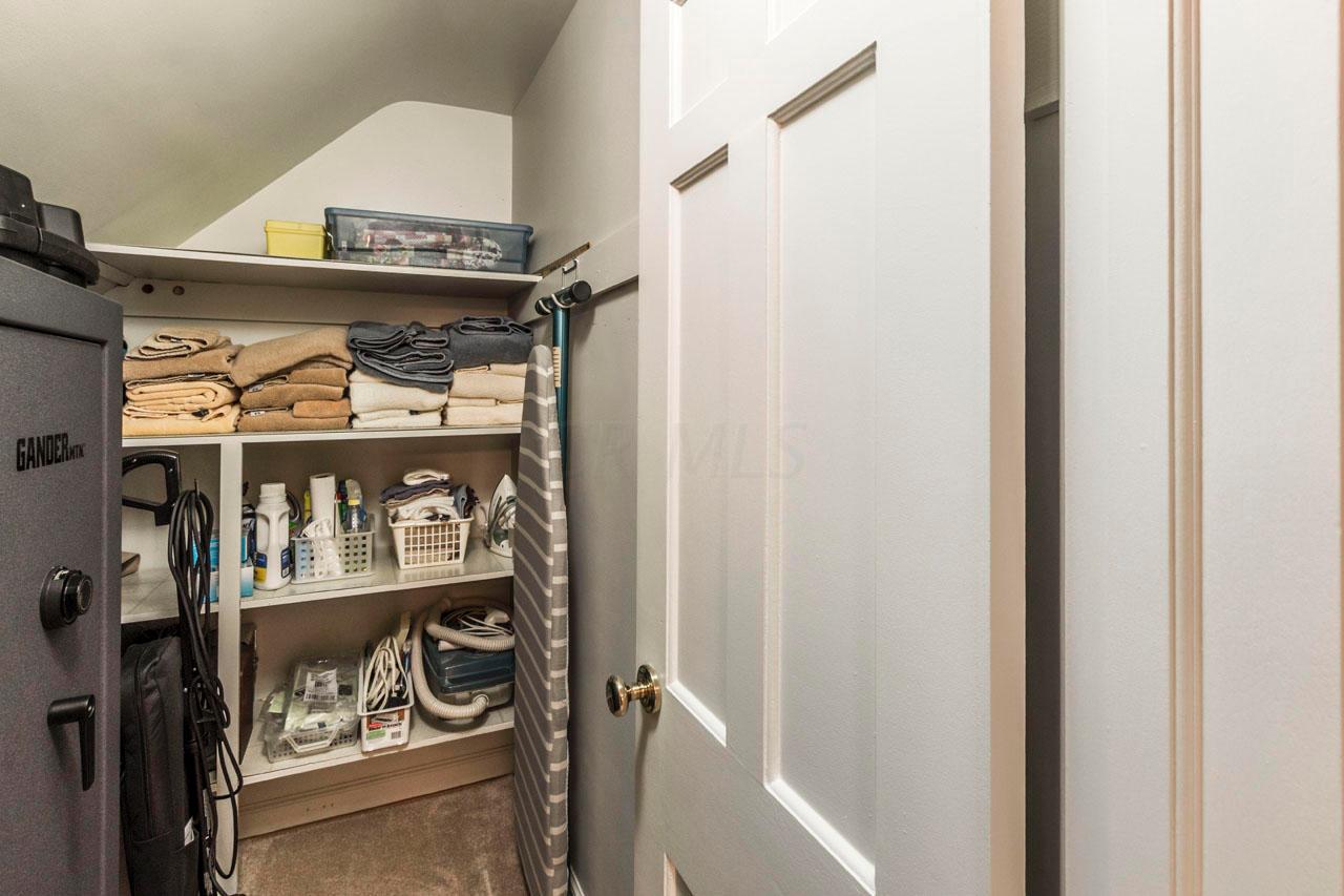 2840 Mountview Road Columbus, OH 43221 - Photo 18 of 38 Gallery Image 18