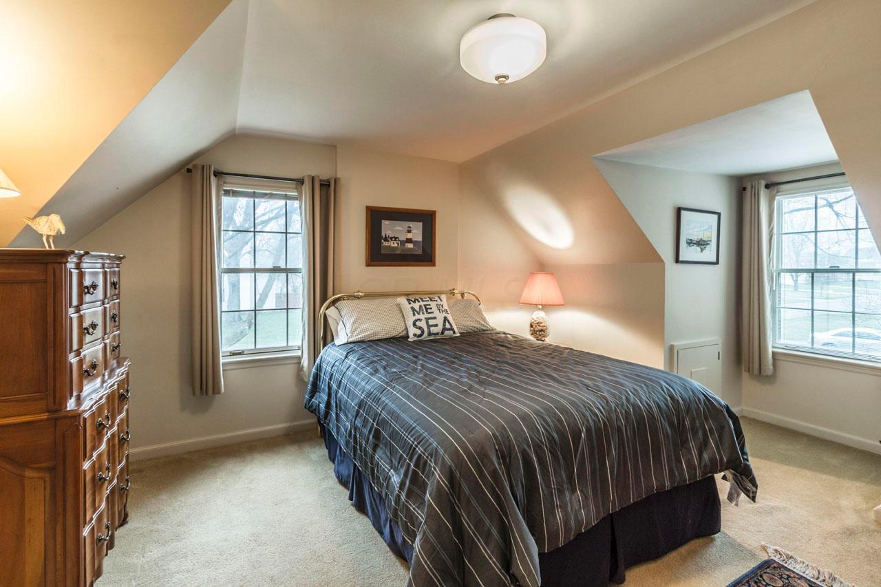 2840 Mountview Road Columbus, OH 43221 - Photo 27 of 38 Gallery Image 27